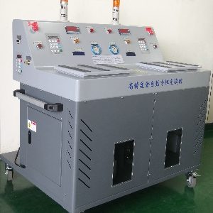 高精度全自動充填機CH-288VC-D